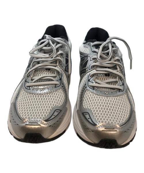 NEW BALANCE（ニューバランス）NEW BALANCE (ニューバランス) ML860XD GREY/ローカットスニーカー ホワイト×ブラック サイズ:27.5の古着・服飾アイテム