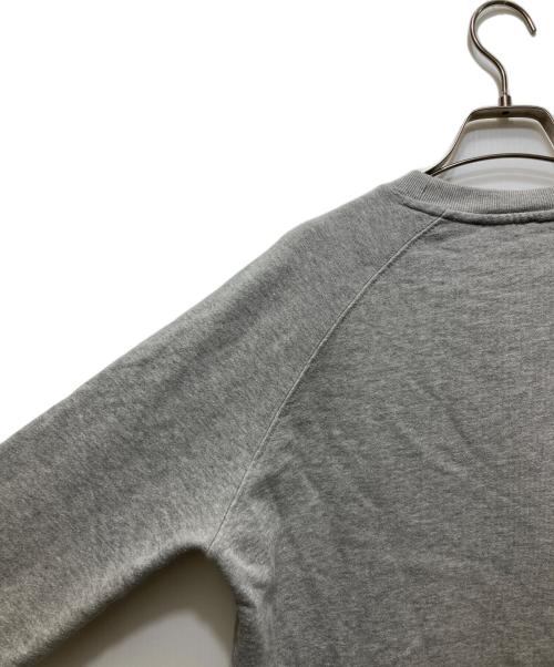 maison kitsune（メゾンキツネ）maison kitsune (メゾンキツネ) Gray Fox Head Patch Classic Sweatshirt/グレーフォックスヘッドパッチクラシックスウェットシャツ グレー サイズ:XSの古着・服飾アイテム