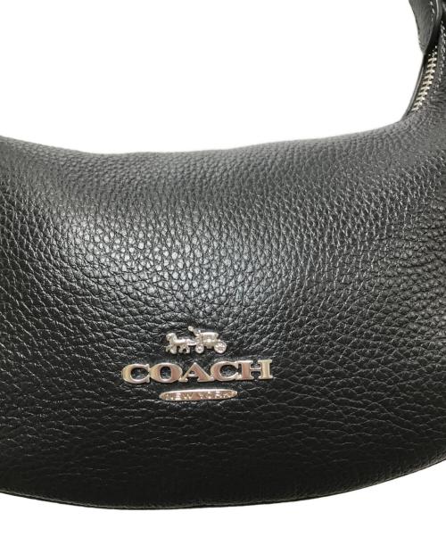 COACH（コーチ）COACH (コーチ) ペイトンホーボー/ワンショルダーバッグ ブラックの古着・服飾アイテム