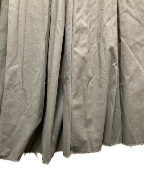 MAISON SPECIAL（メゾンスペシャル）MAISON SPECIAL (メゾンスペシャル) Belted Pleated Skirt グレー サイズ:36の古着・服飾アイテム
