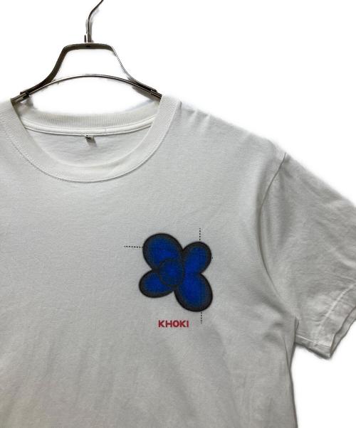 KHOKI（コッキ）KHOKI (コッキ) Where is the exhibition T-shirt ホワイト サイズ:３の古着・服飾アイテム