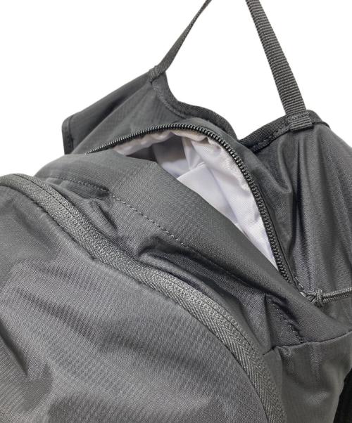 SALOMON（サロモン）SALOMON (サロモン) TRAILBLAZER 10 リュック ブラックの古着・服飾アイテム