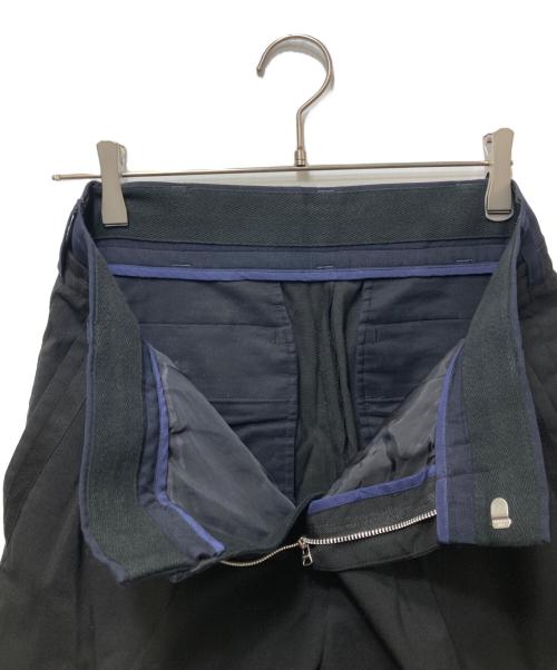sacai（サカイ）sacai (サカイ) ベルテッドツータックパンツ/Suiting Pants ブラック サイズ:1の古着・服飾アイテム
