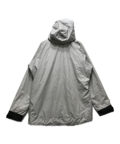 山と道（ヤマトミチ）山と道 (ヤマトミチ) All-weather Alpha Jacket(オールウェザーアルファジャケット)　 Glacier White サイズ:Lの古着・服飾アイテム