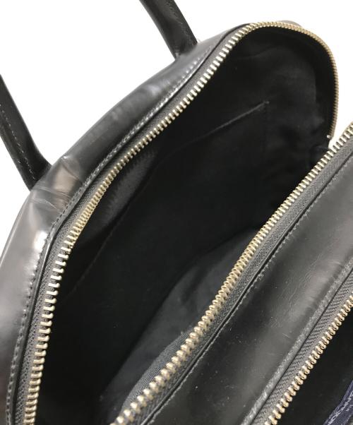 COMME des GARCONS（コムデギャルソン）COMME des GARCONS (コムデギャルソン) スクエアレザーハンドバッグ KZ-K 216 / 青山限定 最初期モデル katsuyuki yoshida for COMME des GARCONS ブラックの古着・服飾アイテム