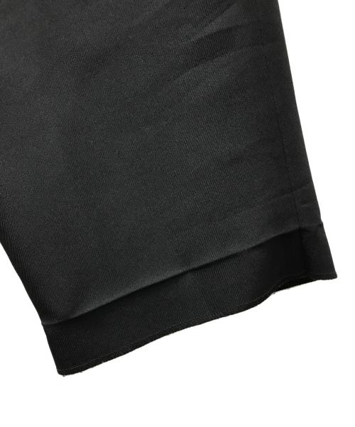 yoshio kubo（ヨシオクボ）yoshio kubo (ヨシオクボ) TWILL WIDE PANT(ツイルワイドパンツ) /  変型デザイン タックパンツ ブラック サイズ:2の古着・服飾アイテム