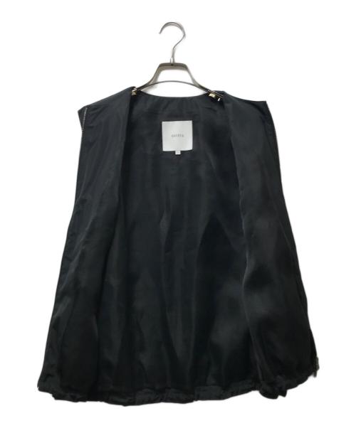esteta（エステータ）esteta (エステータ) シルクブレンド ライトタフタ ジップアップ ベスト ブラック サイズ:4の古着・服飾アイテム