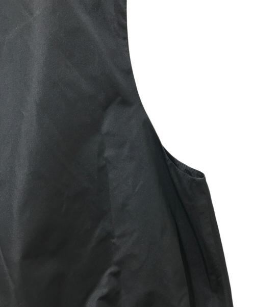 esteta（エステータ）esteta (エステータ) シルクブレンド ライトタフタ ジップアップ ベスト ブラック サイズ:4の古着・服飾アイテム