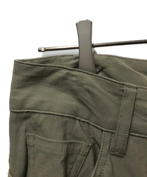 MUSE de Deuxieme Classe（ミューズ ドゥーズィエム クラス）MUSE de Deuxieme Classe (ミューズ ドゥーズィエム クラス) 25SS STRETCH TWILL B/FLARE(ストレッチ ツイル フレア) スカート 25060520413010 ベージュ サイズ:38の古着・服飾アイテム
