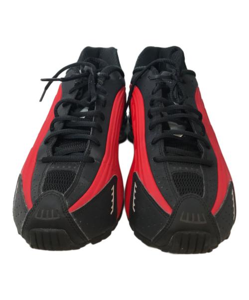 NIKE（ナイキ）NIKE (ナイキ) SHOX R4 レッド サイズ:28の古着・服飾アイテム