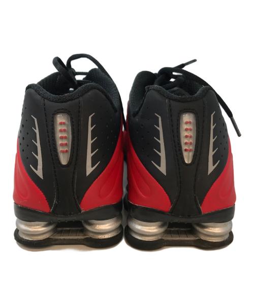 NIKE（ナイキ）NIKE (ナイキ) SHOX R4 レッド サイズ:28の古着・服飾アイテム