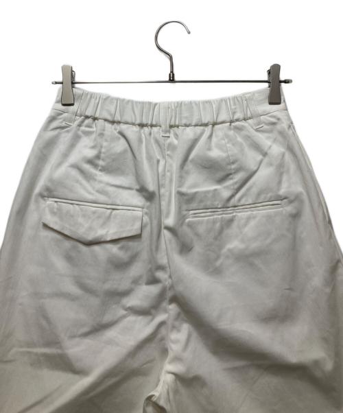 RETROVE（リトローヴ）RETROVE (リトローヴ) TUCK EASY PANTS ホワイト サイズ:34の古着・服飾アイテム
