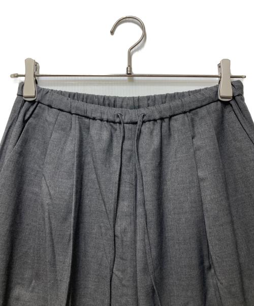 Spick and Span（スピック＆スパン）Spick and Span (スピック＆スパン) Tブラウス/パンツ 2ピースセット グレー サイズ:38の古着・服飾アイテム