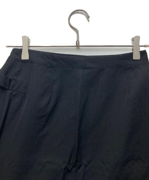 tricot COMME des GARCONS（トリココムデギャルソン）tricot COMME des GARCONS (トリココムデギャルソン) ウールラップスカート tricot COMME des GARCONS ブラック サイズ:Mの古着・服飾アイテム