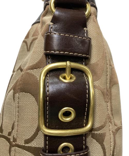 COACH（コーチ）COACH (コーチ) シグネチャーワンショルダーバッグ 12674 ベージュの古着・服飾アイテム
