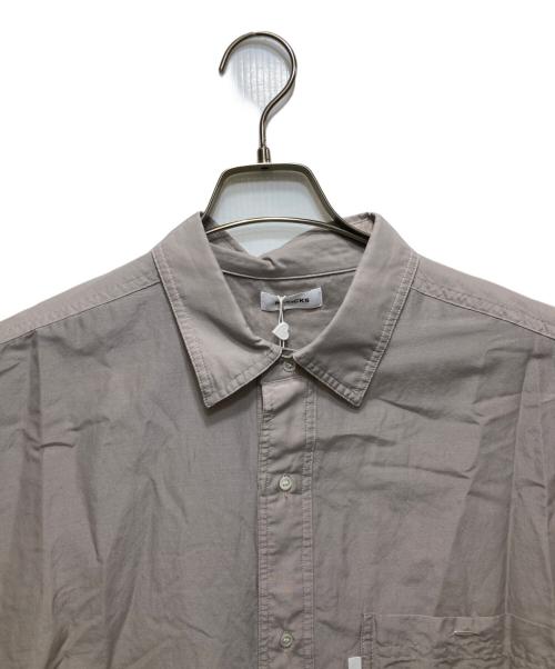 BASICKS（ベイシックス）BASICKS (ベイシックス) Boyfriend Girlfriend shirt ベージュ サイズ:Lの古着・服飾アイテム