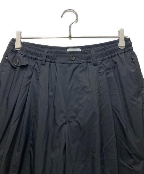 THE JEAN PIELLE（ジャンピエール）THE JEAN PIELLE (ジャンピエール) BETA 3 Tuck Nylon Trouser/ベータ3タックナイロントラウザー ブラック サイズ:48の古着・服飾アイテム