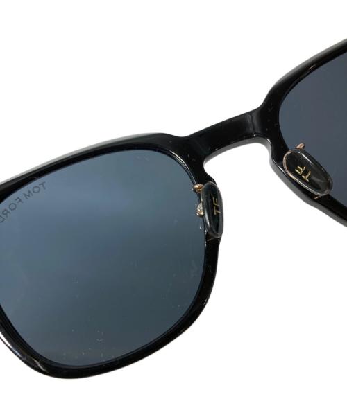 TOM FORD（トムフォード）TOM FORD (トムフォード) ウェリントン サングラス TF1051-K ブラック サイズ:SIZE 53□22の古着・服飾アイテム