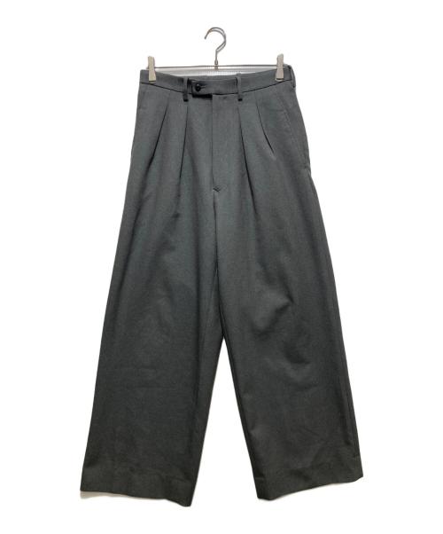 m's braque（エムズブラック）M'S BRAQUE (エムズブラック) TUCKED BAGGY PANTS(タックバギーパンツ) グレー サイズ:36の古着・服飾アイテム