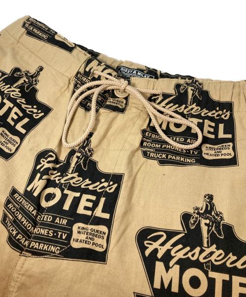 Hysteric Glamour（ヒステリックグラマー）Hysteric Glamour (ヒステリックグラマー) MOTEL柄 イージー ワイド パンツ ベージュ サイズ:Sの古着・服飾アイテム