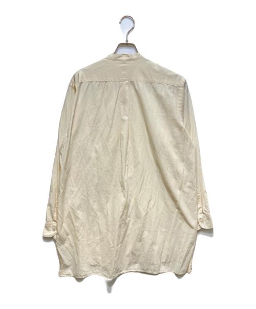 COMOLI（コモリ）COMOLI (コモリ) バンドカラーシャツ ベージュ サイズ:1の古着・服飾アイテム