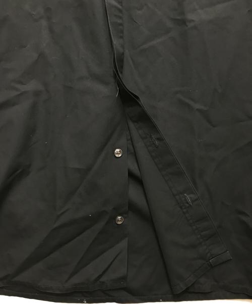 Maison Margiela（メゾンマルジェラ）Maison Margiela (メゾンマルジェラ) エポレットコットンブロード比翼シャツ ブラック サイズ:38の古着・服飾アイテム