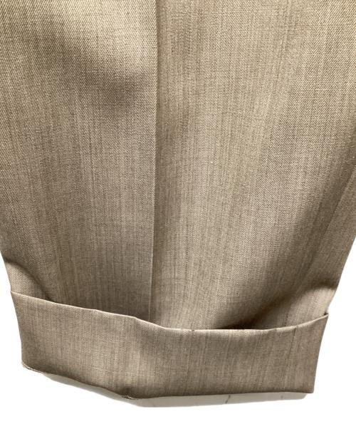 ATON（エイトン）ATON (エイトン) WOOL GABARDINE（ウールギャバジン）| テーパードタックパンツ PRAGSW0808 / スラックス ブラウン サイズ:01の古着・服飾アイテム