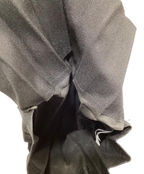me ISSEY MIYAKE（ミーイッセイ ミヤケ）me ISSEY MIYAKE (ミーイッセイ ミヤケ) プリーツショルダーバッグ　MI31AG035 ブラックの古着・服飾アイテム