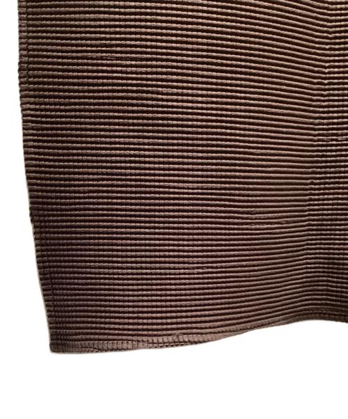 ISSEY MIYAKE（イッセイミヤケ）ISSEY MIYAKE (イッセイミヤケ) プリーツブラウス ブラウン サイズ:3の古着・服飾アイテム