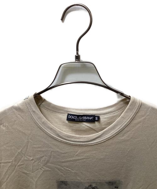 DOLCE & GABBANA（ドルチェ＆ガッバーナ）DOLCE & GABBANA (ドルチェ＆ガッバーナ) Steve McQueen プリントtシャツ ベージュ サイズ:50の古着・服飾アイテム