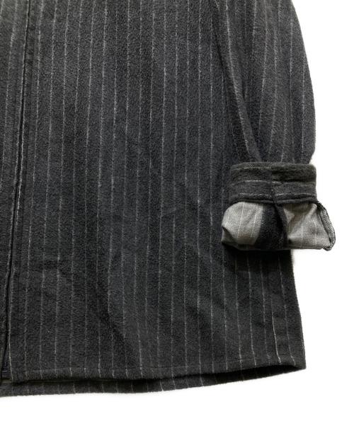GIORGIO ARMANI（ジョルジオアルマーニ）GIORGIO ARMANI (ジョルジオアルマーニ) ジップアップ フリースシャツ グレー サイズ:Lの古着・服飾アイテム