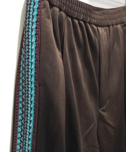 MAISON SPECIAL（メゾンスペシャル）MAISON SPECIAL Washed Nylon Side Line Prime-Wide Easy Pants(ウォッシュドナイロンサイドラインプライムワイドイージーパンツ)　11232461304 ブラウン サイズ:２の古着・服飾アイテム