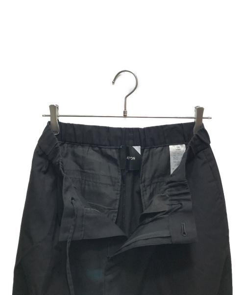 ATON（エイトン）ATON (エイトン) WOOL TROPICAL WIDE EASY PANTS （ウールトロピカルワイドイージーパンツ） PR AG IM 0203 ブラック サイズ:04の古着・服飾アイテム