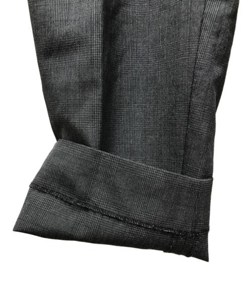 ATON（エイトン）ATON (エイトン) WOOL TROPICAL TAPERED EASY PANTS（ウールトロピカルテーパードパンツ） グレー サイズ:04の古着・服飾アイテム