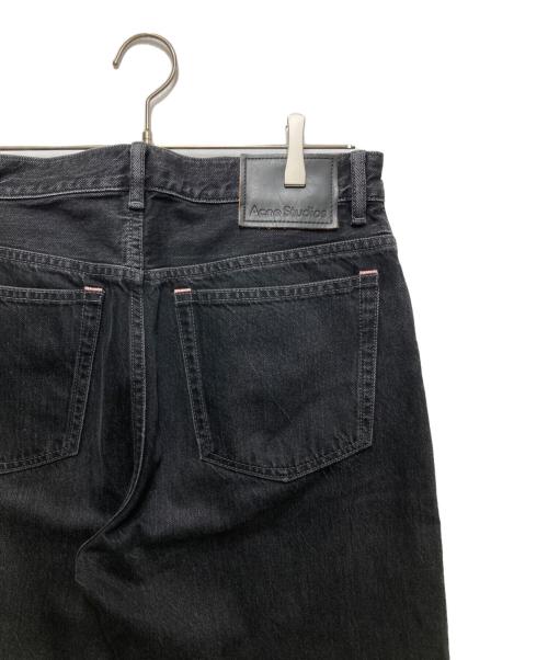 Acne studios（アクネ ストゥディオズ）Acne studios (アクネ ストゥディオズ) 2021Ｍ Vintage Black / ルーズフィットジーンズ B00363 ブラック サイズ:31/30の古着・服飾アイテム