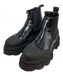 GANNI（ガニー）の古着「Cleated ショートチェルシーブーツ」｜ブラック