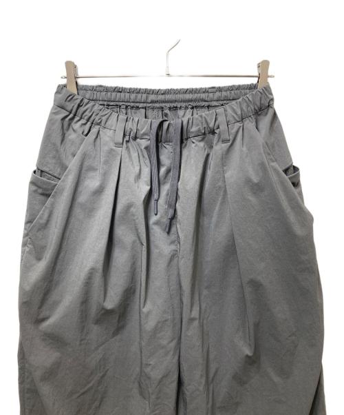 teatora（テアトラ）TEATORA (テアトラ) WALLET PANTS RESORT(ウォレットパンツリゾート)　 グレー サイズ:2の古着・服飾アイテム