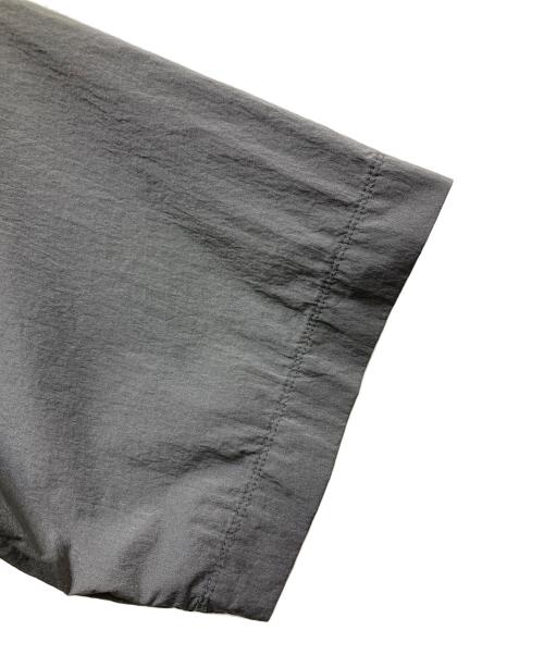 teatora（テアトラ）TEATORA (テアトラ) CARTRIDGE SHIRT S/S - DR(カートリッジシャツ S/S  DR） グレー サイズ:3の古着・服飾アイテム