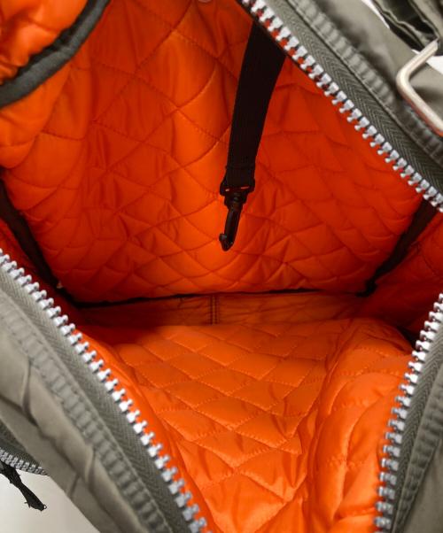 Quiksilver（クイックシルバー）Quiksilver (クイックシルバー) NYLON FIELD PACK (ナイロンフィールドパック）Y2K カーキの古着・服飾アイテム