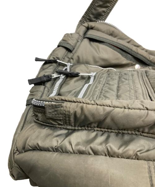 Quiksilver（クイックシルバー）Quiksilver (クイックシルバー) NYLON FIELD PACK (ナイロンフィールドパック）Y2K カーキの古着・服飾アイテム
