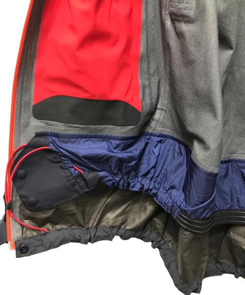 mont-bell（モンベル）mont-bell (モンベル) アルパインサーマシェル パーカー 1102463 ネイビー サイズ:Mの古着・服飾アイテム