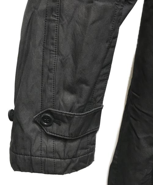 ARMANI COLLEZIONI（アルマーニ コレツィオーニ）ARMANI COLLEZIONI (アルマーニ コレツィオーニ) ジップコート ブラック サイズ:48の古着・服飾アイテム