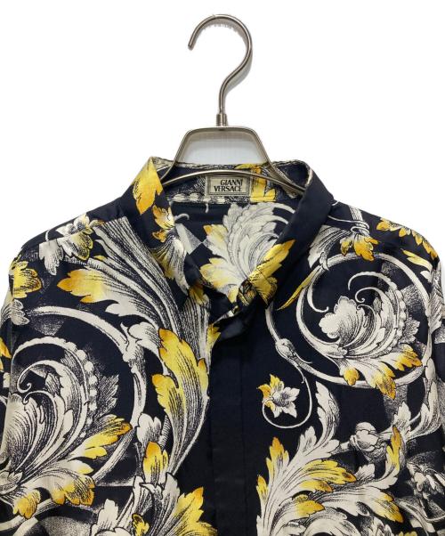 GIANNI VERSACE（ジャンニ・ヴェルサーチ）GIANNI VERSACE (ジャンニ・ヴェルサーチ) シルク総柄シャツ ブラック サイズ:実寸参照の古着・服飾アイテム