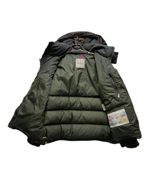 MONCLER（モンクレール）MONCLER (モンクレール) マヤ カモ柄ダウンジャケット グリーンの古着・服飾アイテム
