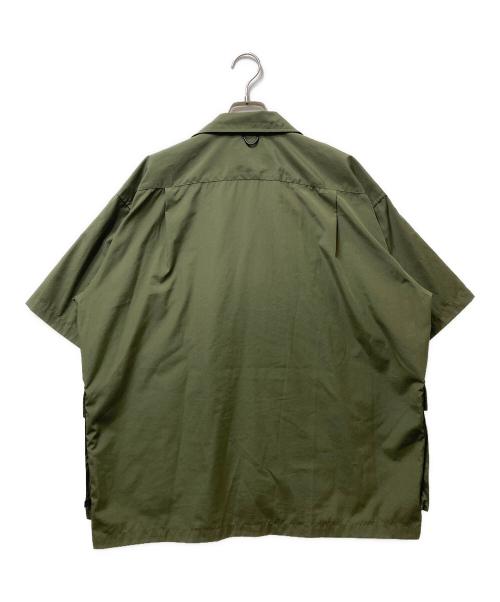 DAIWA PIER39（ダイワ ピア39）DAIWA PIER39 (ダイワ ピア39) Tech French Mil Field Shirts S/S(テックフレンチミルフィールドシャツS/S)　 オリーブ サイズ:Sの古着・服飾アイテム