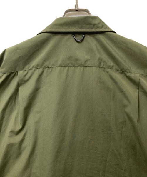DAIWA PIER39（ダイワ ピア39）DAIWA PIER39 (ダイワ ピア39) Tech French Mil Field Shirts S/S(テックフレンチミルフィールドシャツS/S)　 オリーブ サイズ:Sの古着・服飾アイテム