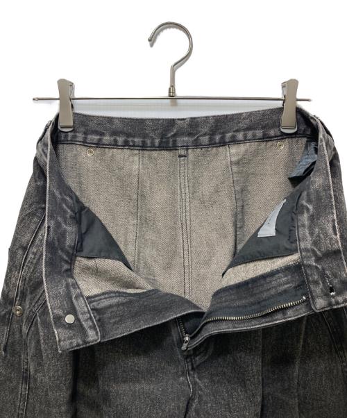 CONZ（コンズ）CONZ (コンズ) バギーシルエットカーブデニムパンツ ブラック サイズ:1の古着・服飾アイテム