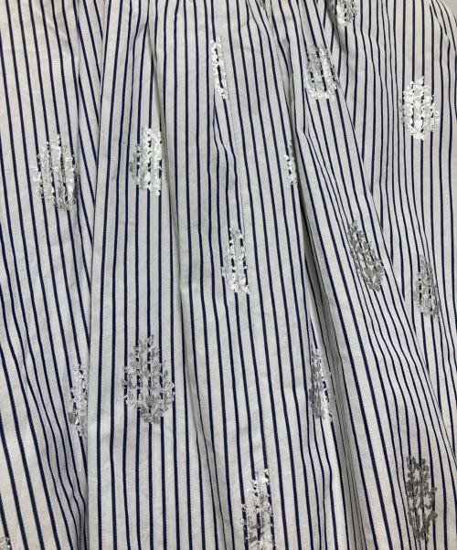 ne quittez pas（ヌキテパ）ne quittez pas (ヌキテパ) Poplin Foil Print Balloon Top ホワイト サイズ:FREEの古着・服飾アイテム