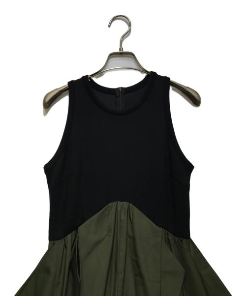 UN3D.（アンスリード）UN3D. (アンスリード) CURVE LINE TUCK SLEEVELESS OP (カーブラインタックスリーブレスワンピース)　25AW　 オリーブ サイズ:38の古着・服飾アイテム