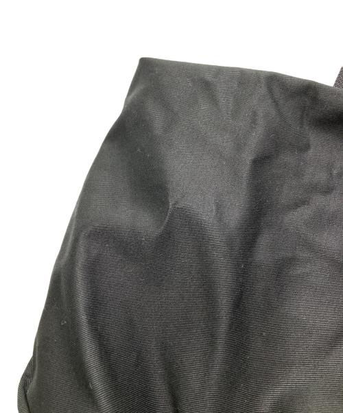 Saint Laurent Paris（サンローランパリ）Saint Laurent Paris (サンローランパリ) YSL ROLLER BAG ブラックの古着・服飾アイテム